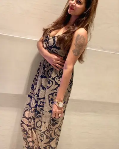 Gudha Malani Escort